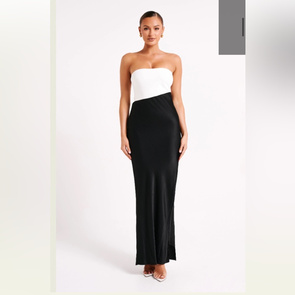 Meshki Miranda Contrast Maxi Dress - Black/White